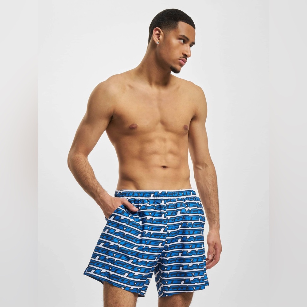 NEW| LACOSTE Lacoste Men's Swimshorts - Picture 5 of 7